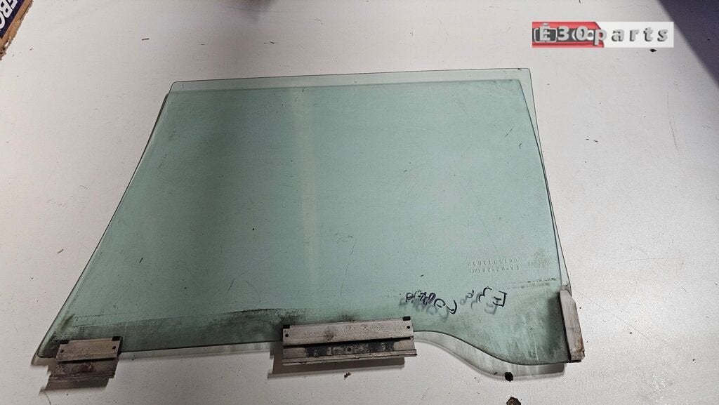 Zijruit raam groen rechtsvoor BMW E30 Cabrio 51321937976 193, Gebruikt, -, Deur, -