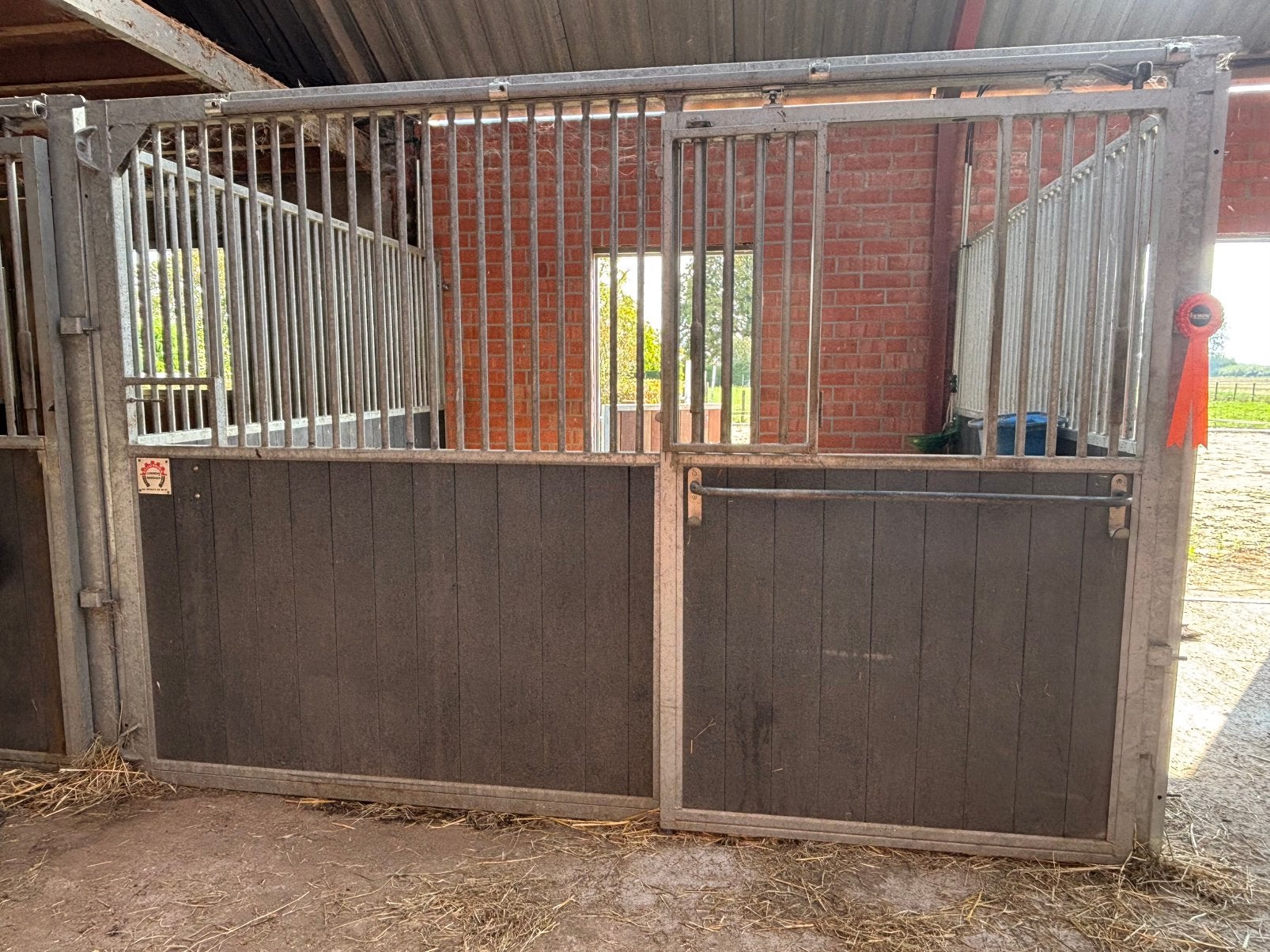 Nette voorwand paardenbox, Dieren en Toebehoren, Stalling, 1 paard of pony