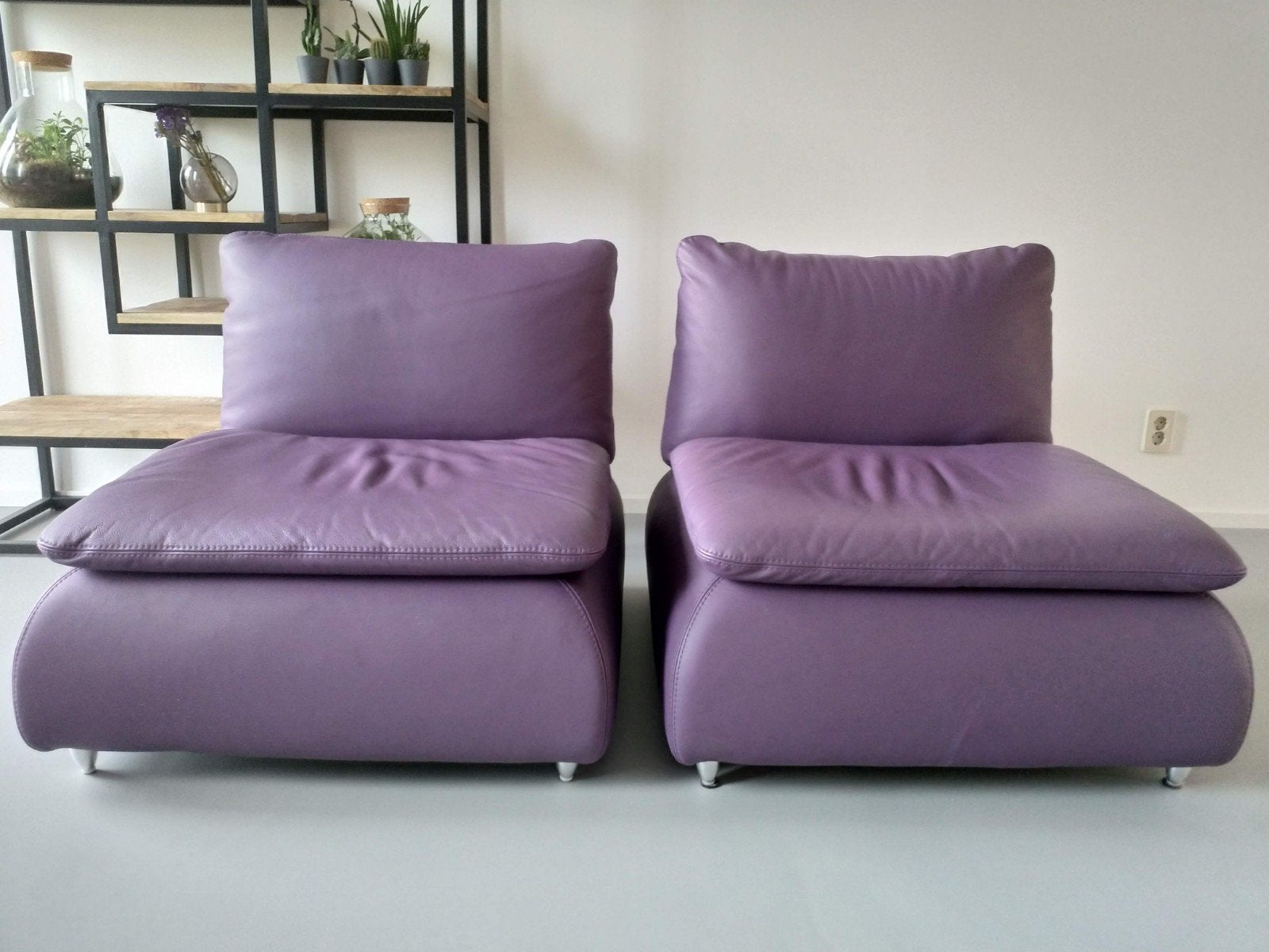 Leren paarse design fauteuils, Huis en Inrichting, Fauteuils, Ophalen, Gebruikt, 50 tot 75 cm, Leer