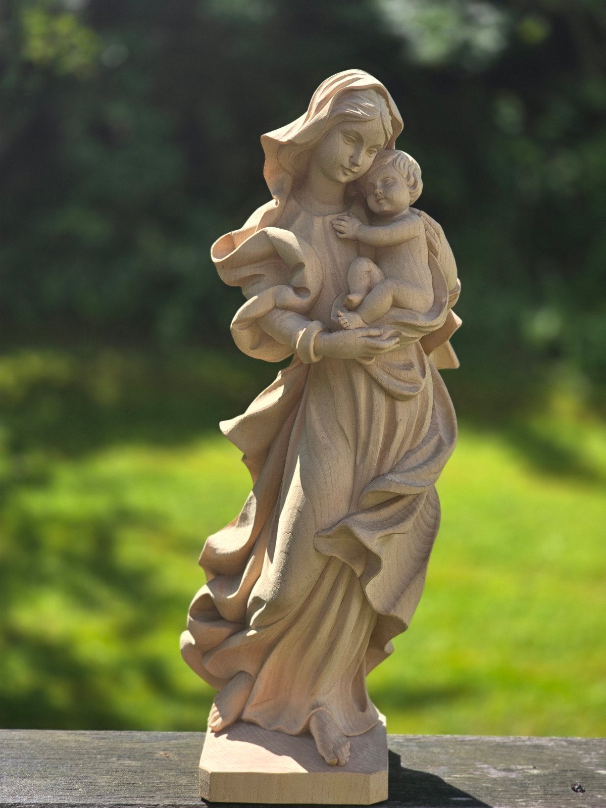 Houten Beeld Maria met Kind - 50 cm hoog, Ophalen of Verzenden, Handgemaakt, 20 - 50 cm, Beeld