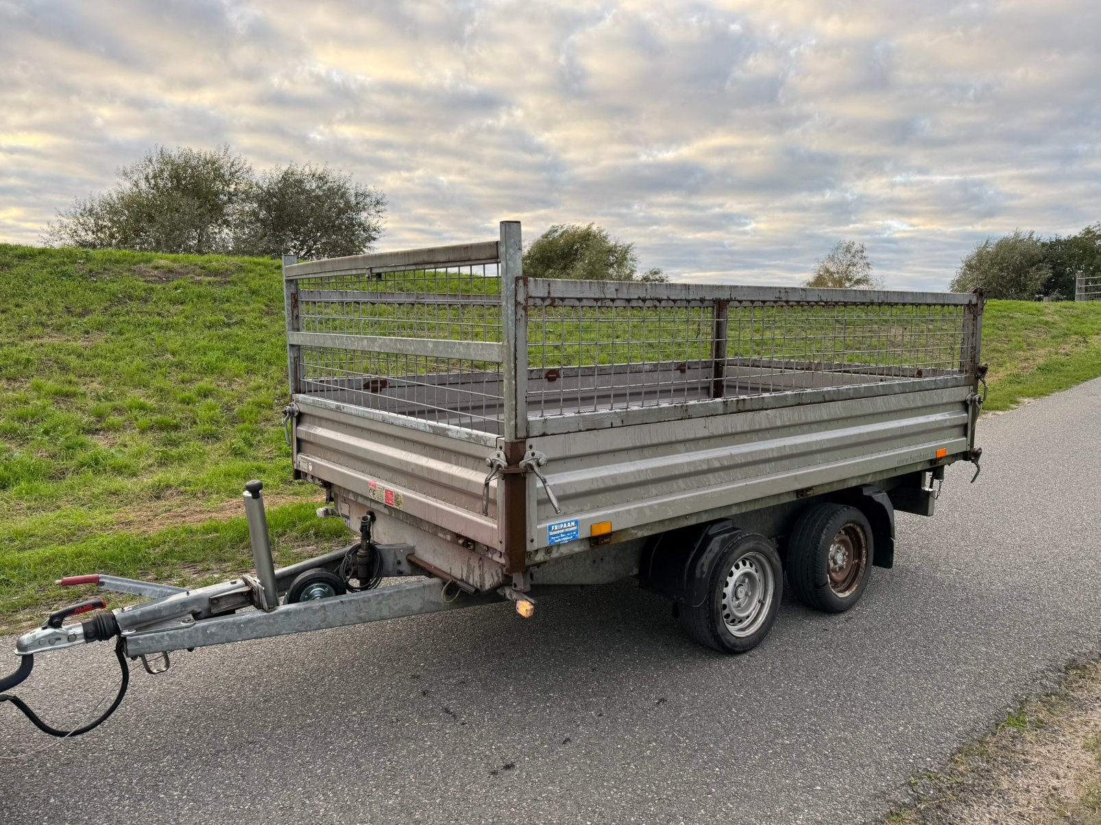 Humbaur 3-zijdige kipper – 3000 KG – 310x170 – Loofrekken, Ophalen of Verzenden, Zo goed als nieuw