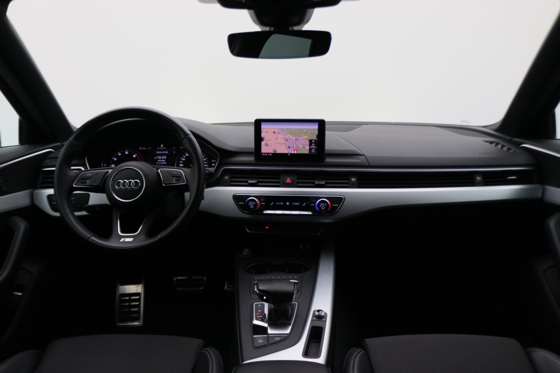 Audi A4 Avant 35 TFSI Sport S line edition 2x S-Line, LED, N, Auto's, Gebruikt, 4 cilinders, Bluetooth, Origineel Nederlands