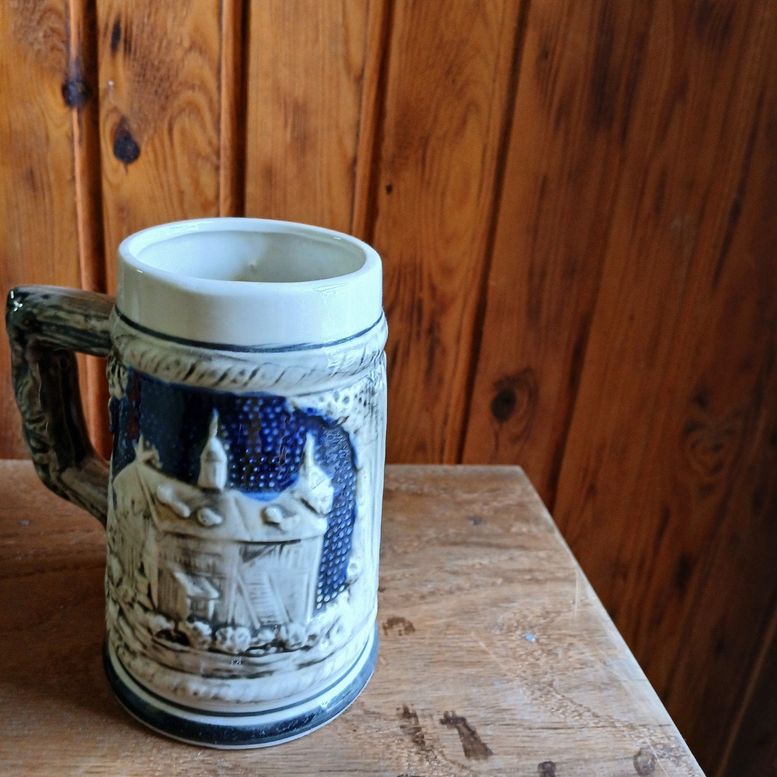 Vintage Bierpul met Reliëfdecoratie, Antiek en Kunst, Ophalen of Verzenden