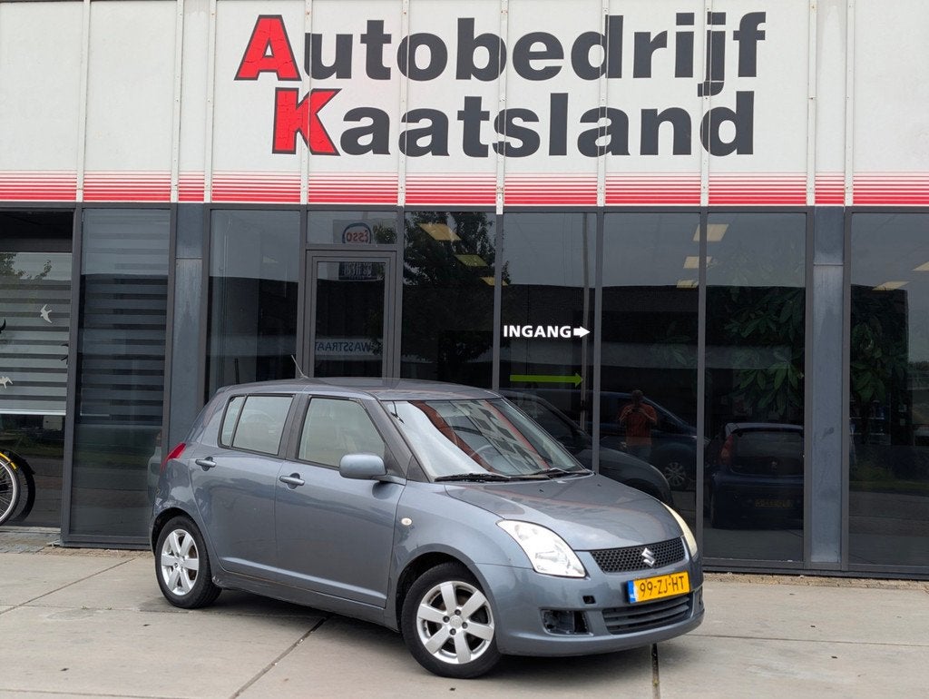 Suzuki Swift 1.3 Shogun - ZO MEE, Voorwielaandrijving, Elektrische ramen, 400 kg, Swift