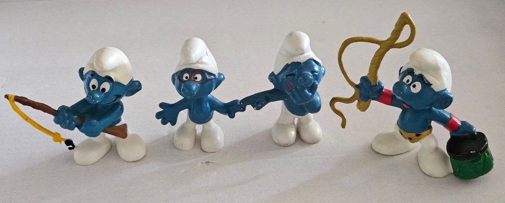 Schleich/Peyo. 4 verschilende smurfen in goede staat, Ophalen of Verzenden, Gebruikt, Verschillende Smurfen, Poppetje, Figuurtje of Knuffel