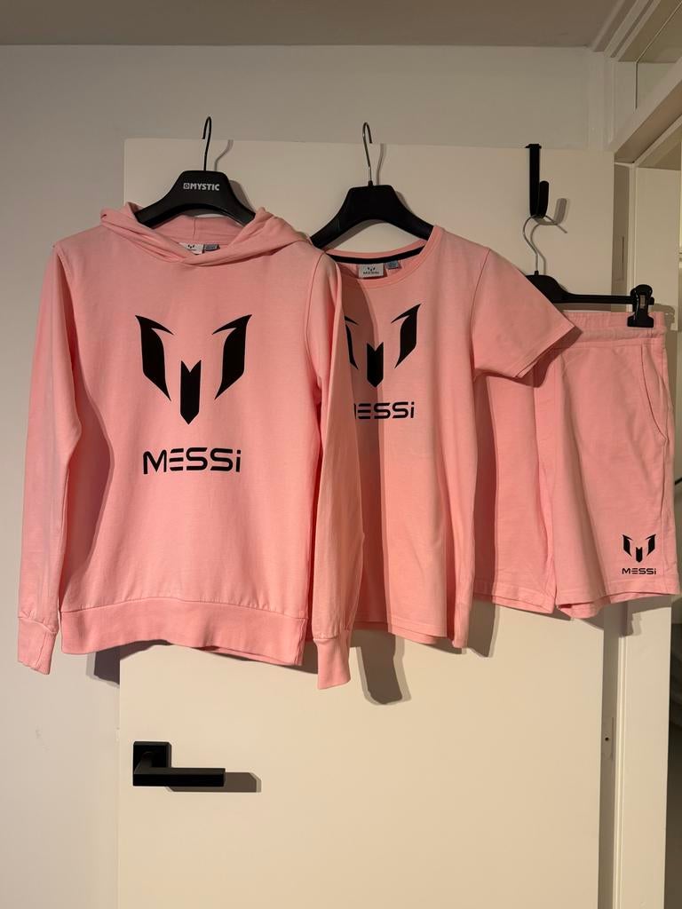 Messi - roze set | maat 158/164 & 170/176, Ophalen of Verzenden, Zo goed als nieuw, Jongen of Meisje, Setje