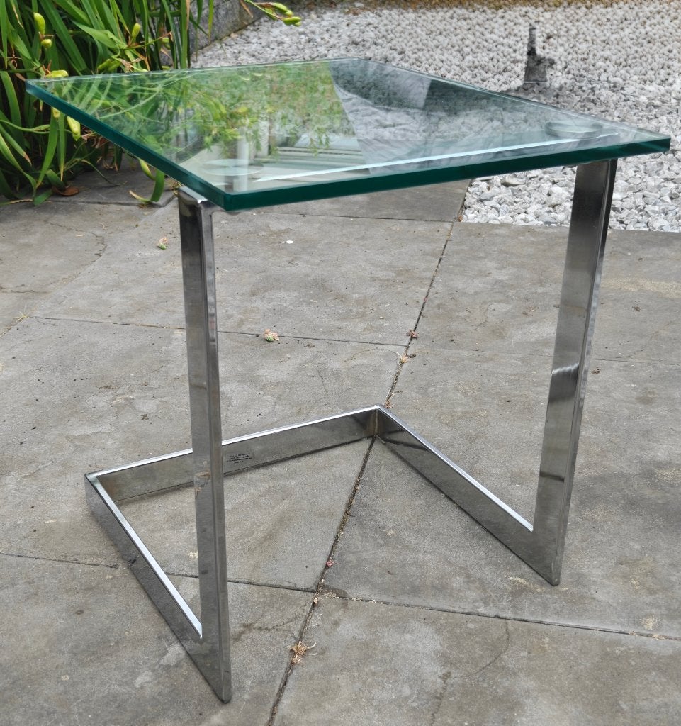 Gebra bijzettafel, Huis en Inrichting, Tafels | Bijzettafels, Minder dan 55 cm, Design, Rechthoekig, Ophalen