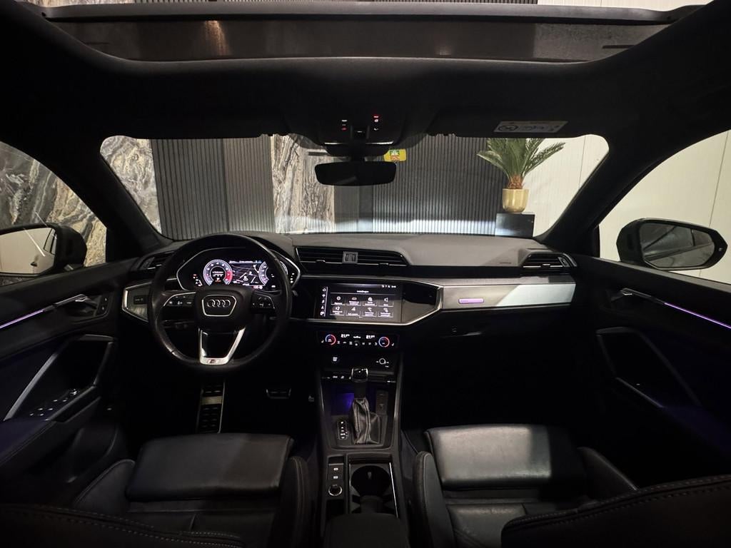 Audi Q3 Sportback 35 TFSI S-Line|PANO|CAMERA|LEDER|SFEER|AUD, Automaat, 15 km/l, Gebruikt, Zwart