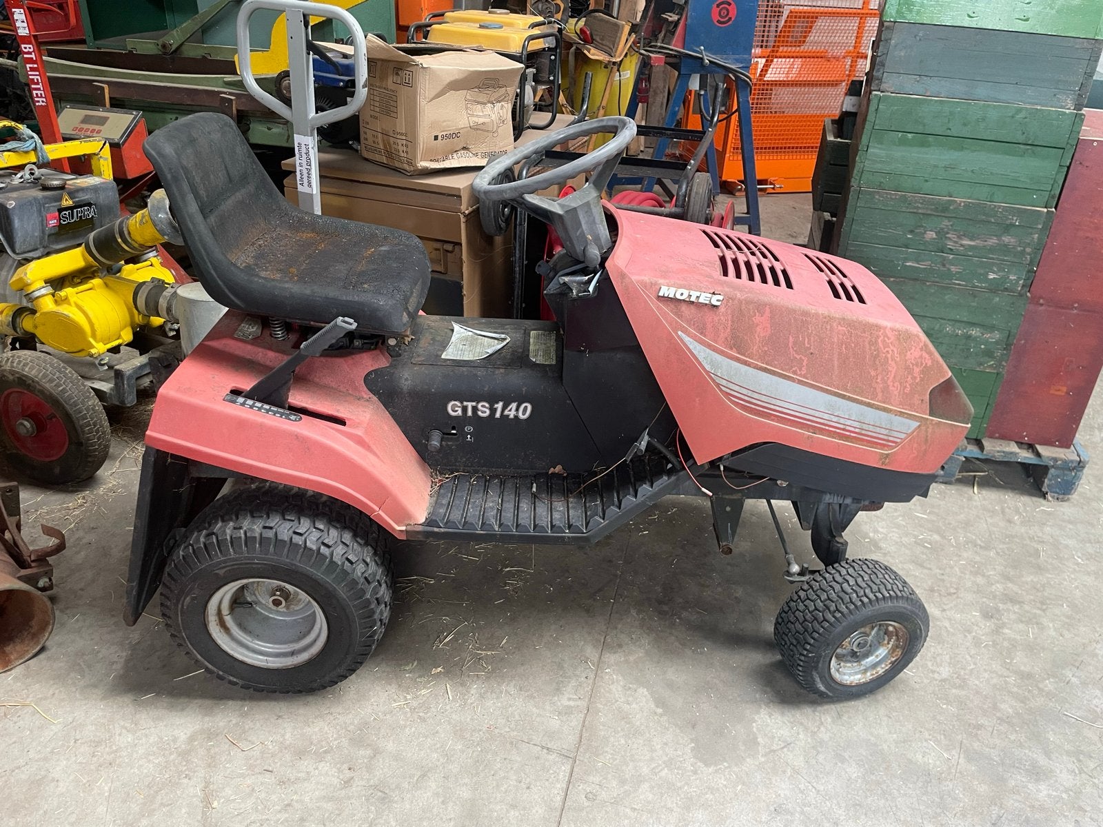 MotecGTS140 Zitmaaier Briggs & Stratton Vanguard motor 14 hp, Ophalen, Gebruikt, Elektrische starter
