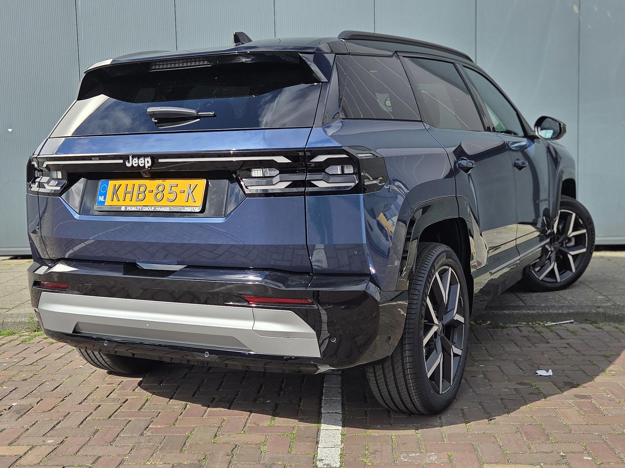 Jeep Compass First Edition 74 kWh | Apple-Android | Panorama, Auto's, Gebruikt, 213 pk, Blauw, 31 min