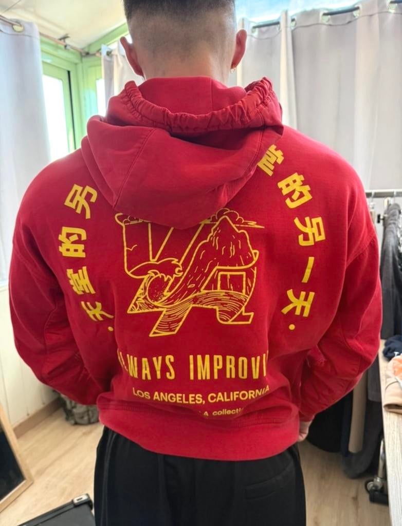 Youngla hoodie maat m Heren, Ophalen of Verzenden, Zo goed als nieuw, Maat 48/50 (M), Rood