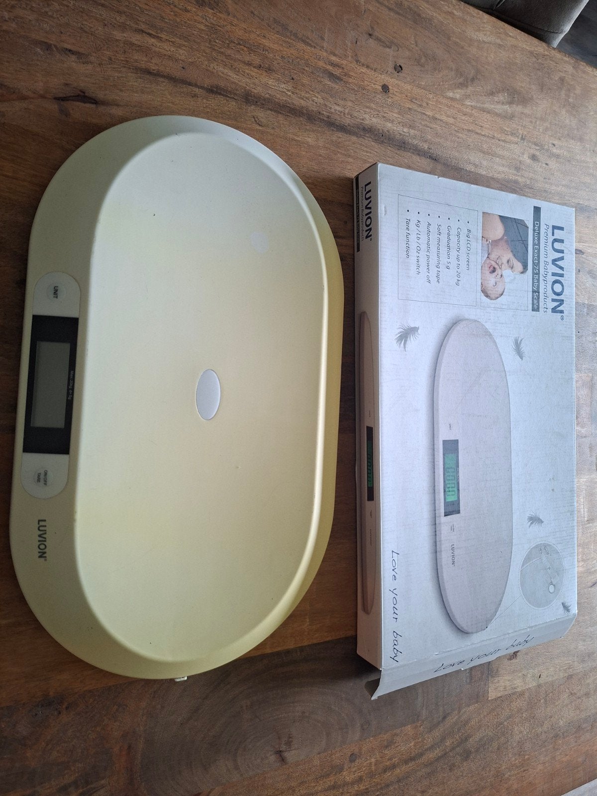 Luvion Deluxe Exact-75 Babyweegschaal - Zo goed als nieuw, Minder dan 10 kg, Ophalen of Verzenden, Overige typen, Fijner dan 1 gram