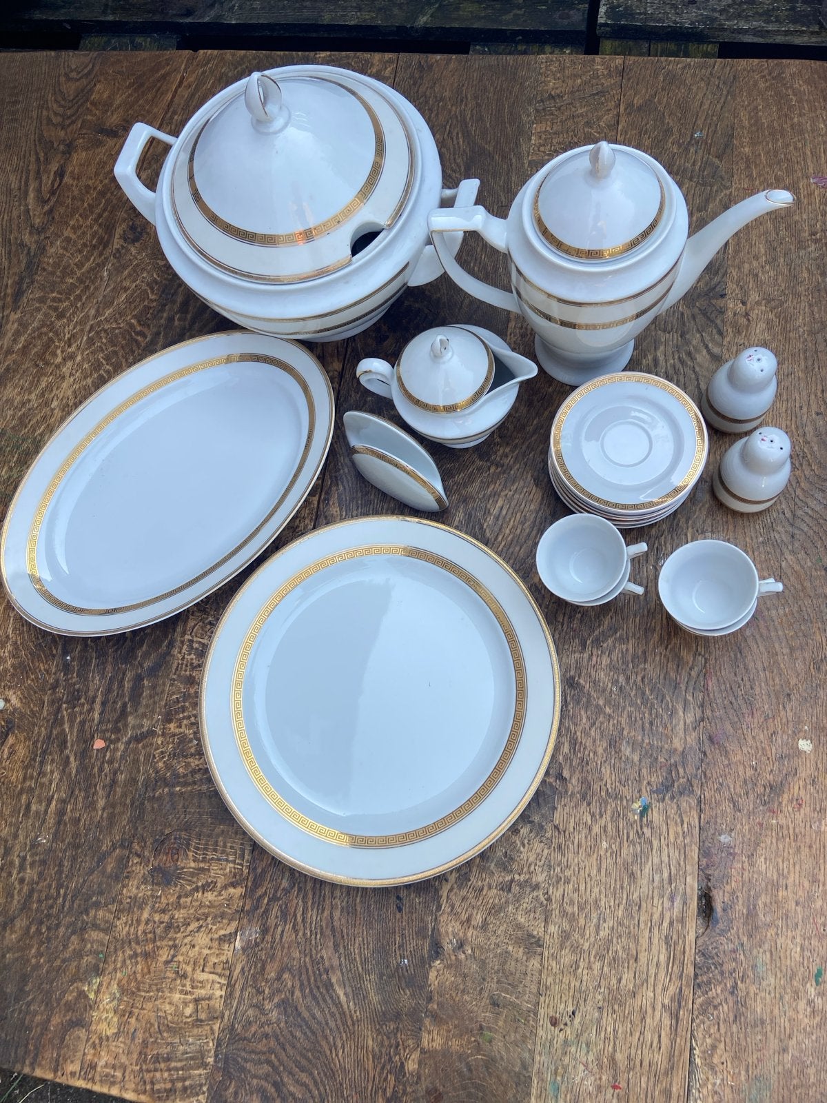 Apulum Fine Porselein Servies met Bladgouden Randen, Antiek en Kunst, Antiek | Porselein, Ophalen