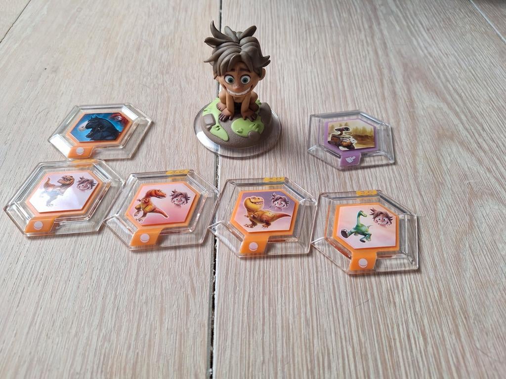 Disney Infinity: The Good Dinosaur & WALL-E figuren, Spelcomputers en Games, Games | Overige, Ophalen of Verzenden