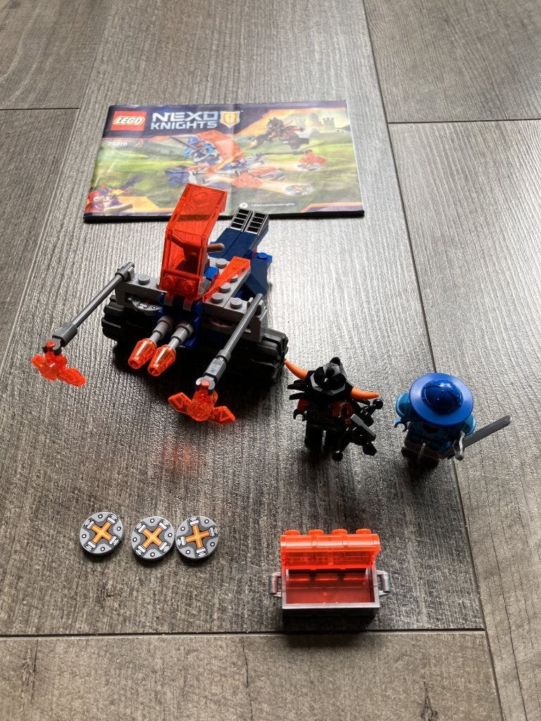 LEGO NEXO KNIGHTS Knighton Strijdblaster - 70310, Overige thema's, Lego, Compleet, Ophalen of Verzenden