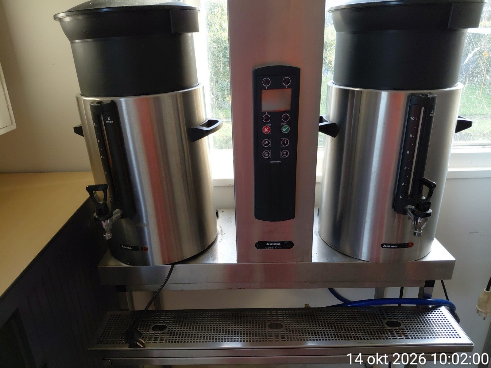 Animo OptiBean Touch Koffiezetapparaat met 2 kannen, Ophalen, Gebruikt