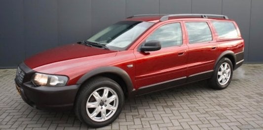 Volvo V70 2.4 T XC 4WD AUT 2001 Rood met defecte motor, Automaat, 1800 kg, 1657 kg, 2435 cc