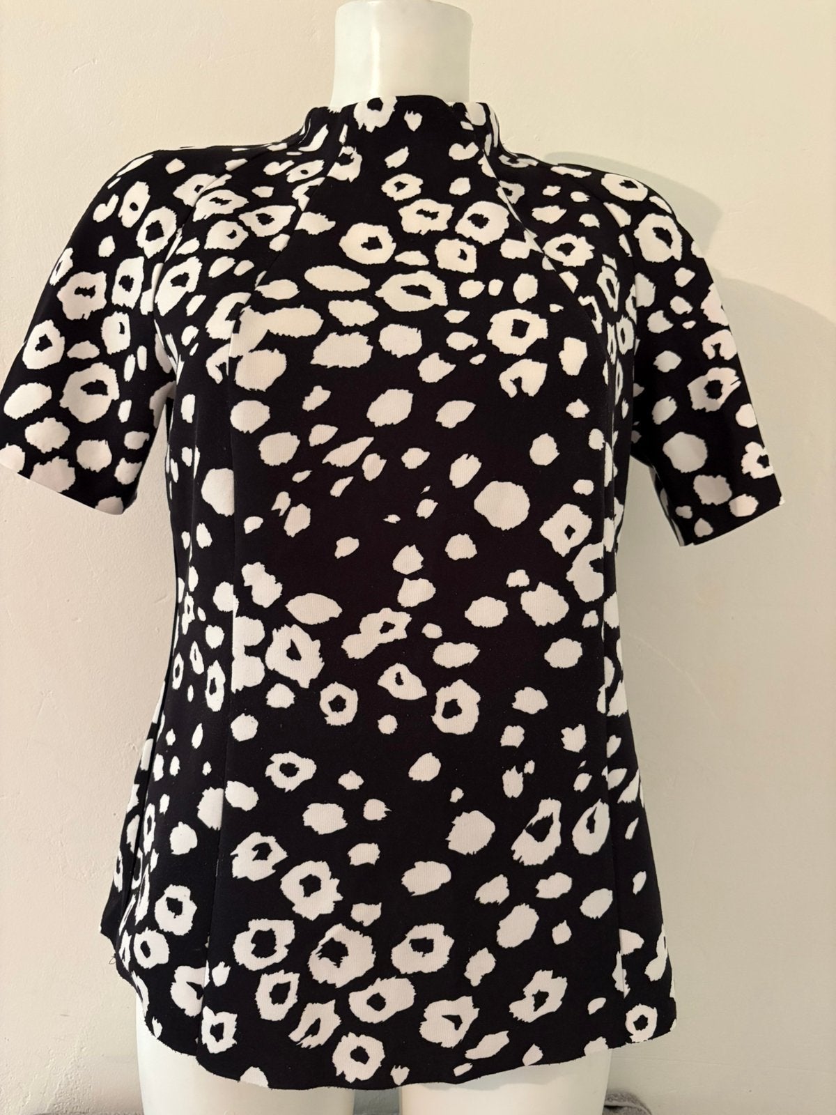 Marccain shirt maat N4 (38-40), Kleding | Dames, T-shirts, Verzenden, Zo goed als nieuw, Maat 38/40 (M), Korte mouw