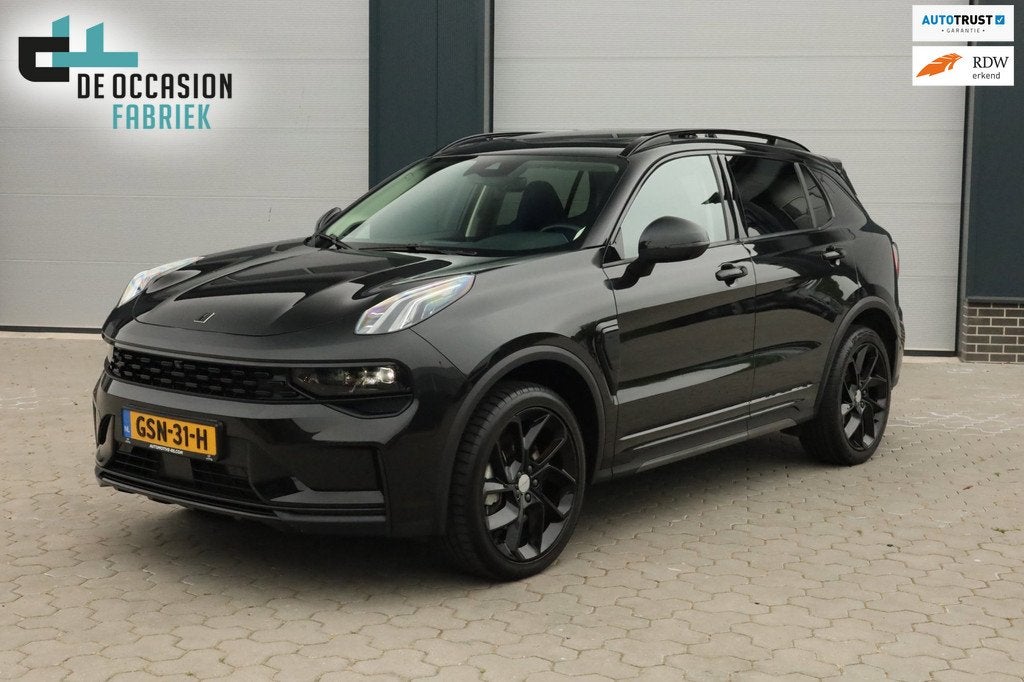 Lynk & Co 01 1.5 Pano Camera Carplay 360 Elektr. klep Infini, Auto's, Lynk & Co, Stof, Euro 6, Zwart, Plug-in hybride