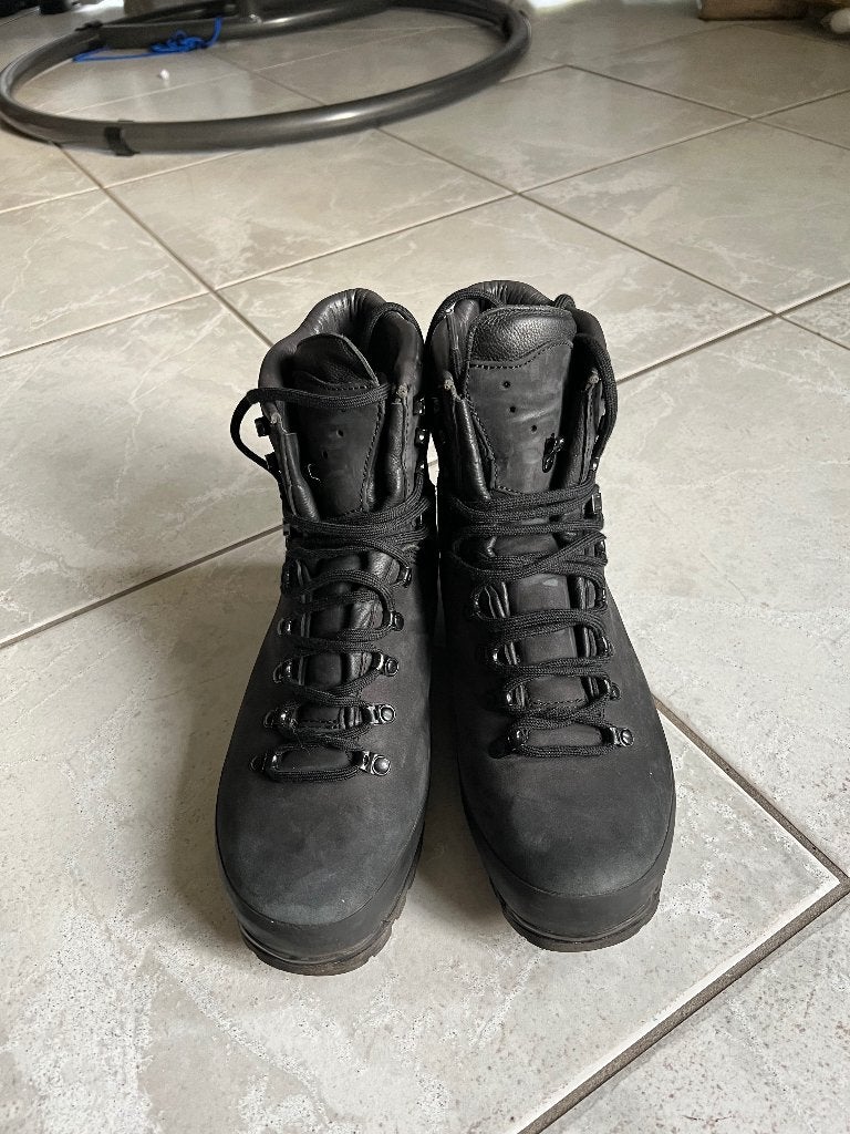 Z.G.A.N. paar Meindl 3716-01 Island Pro M1 maat 285B. 44,5, Verzenden, Zo goed als nieuw, Schoenen