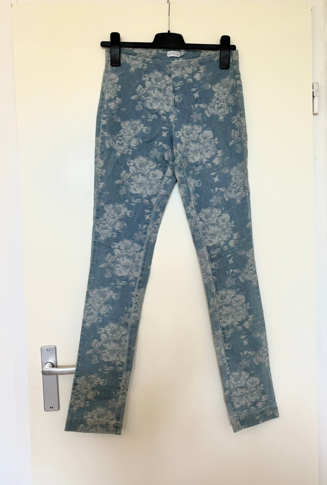 Noman’s Land bloemenbroek maat 34 XS blauw jeans skinny, Ophalen of Verzenden, Zo goed als nieuw, Blauw, W27 (confectie 34) of kleiner