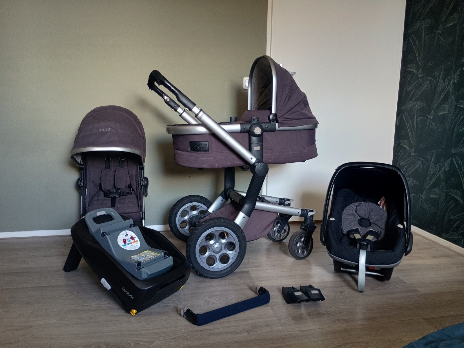 Joolz Day Earth Grey + Maxi cosi Pebble + Familyfix Isofix!, Ophalen, Combiwagen, Overige merken, Verstelbare duwstang
