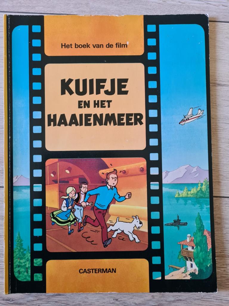 Kuifje en het Haaienmeer -1973  Het boek van de film, Gelezen, Eén stripboek, Ophalen of Verzenden, Hergé