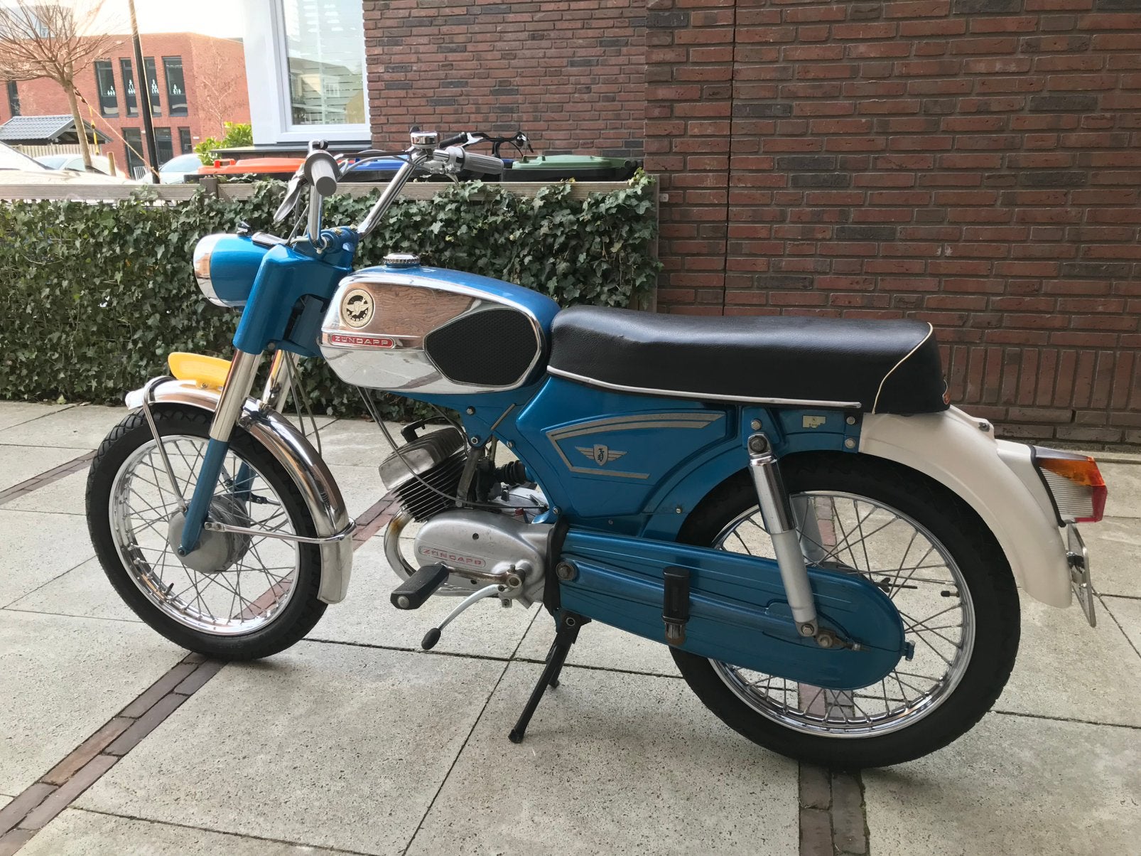 Prachtige Zundapp 517-23 uit 1969 met NL kenteken, Fietsen en Brommers, Ophalen, Overige modellen, Maximaal 45 km/u, Zo goed als nieuw