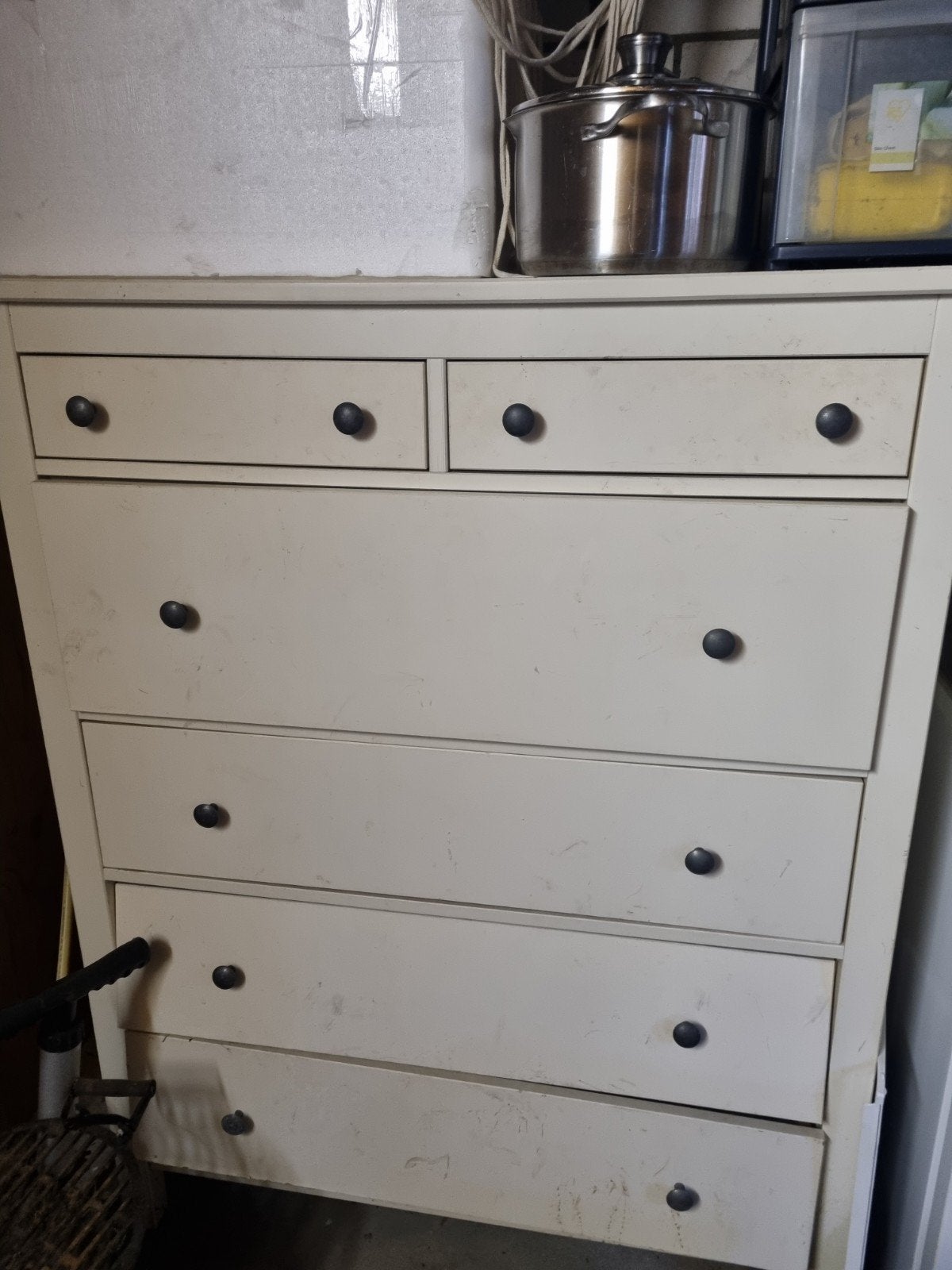 IKEA ladekast met gebruikerssporen - snel op te knappen!, Overige materialen, Gebruikt, Modern, functioneel, 5 laden of meer