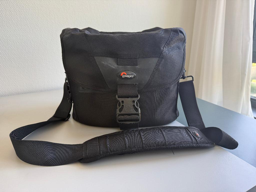 Lowepro Stealth Reporter D400 AW, Ophalen, Gebruikt, Rugtas, Lowepro