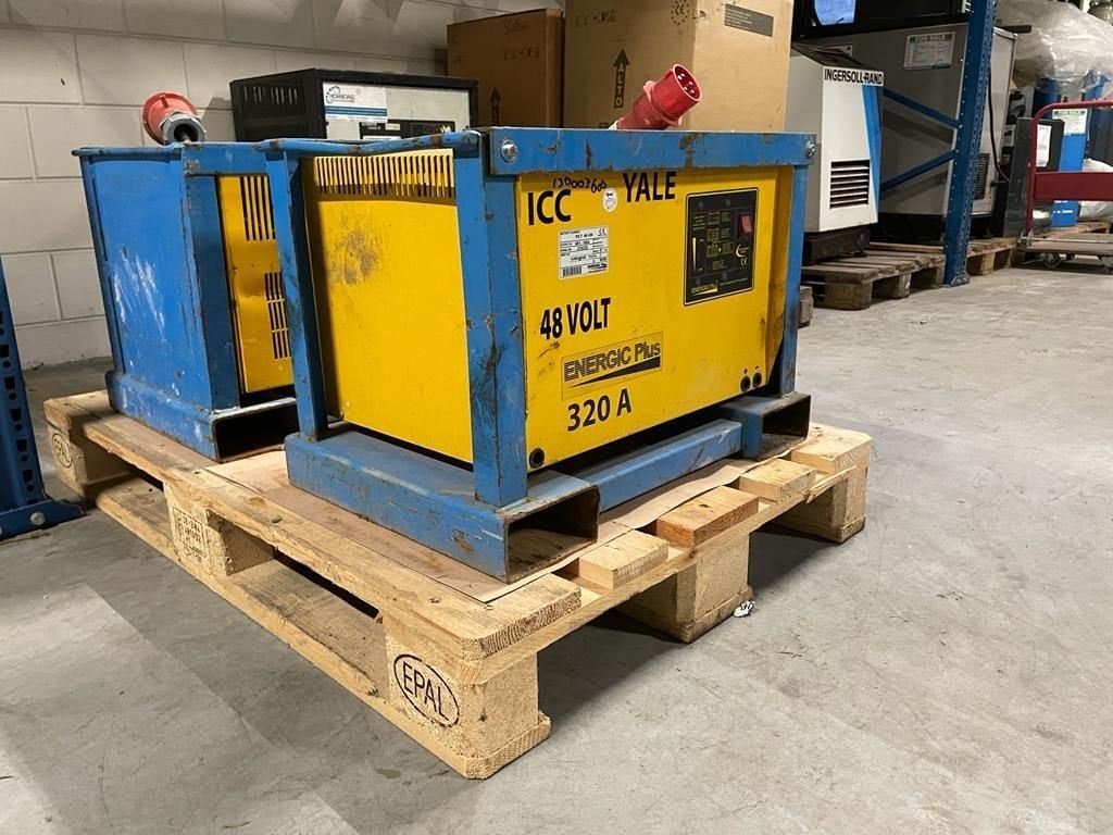 Energic Plus 48 Volt Acculader Heftruck Batterij Laadstation, Auto diversen, Autogereedschap, Ophalen of Verzenden, Gebruikt