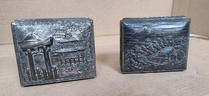 2 antieke Japanse verzilverde Snuisterij Sieradendoosjes, Ophalen of Verzenden, Zilver