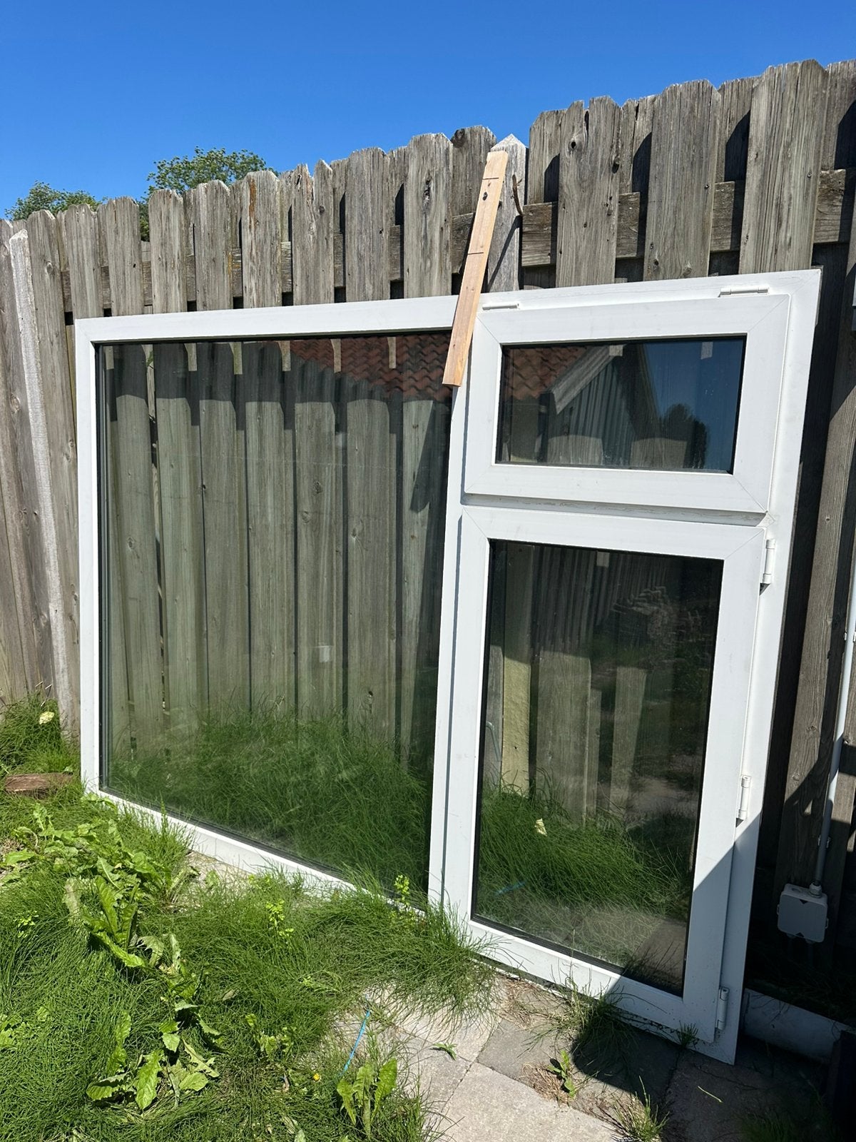 Raamkozijn met draairaam, klepraampje en dubbelglas, Ophalen, Kunststof, Gebruikt, 150 tot 225 cm