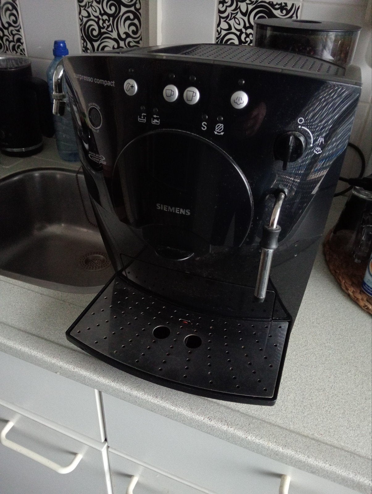 Siemens Surpresso Compact koffiemachine., Witgoed en Apparatuur, Koffiezetapparaten, Ophalen, Koffiemachine, Koffiebonen, Stoompijpje