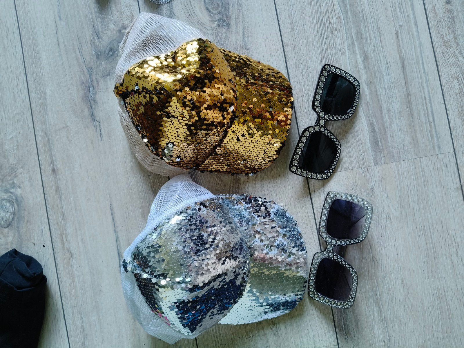 ABBA Disco Avond Set: Petten & Zonnebrillen, Ophalen of Verzenden, Zo goed als nieuw, One size fits all, Pet