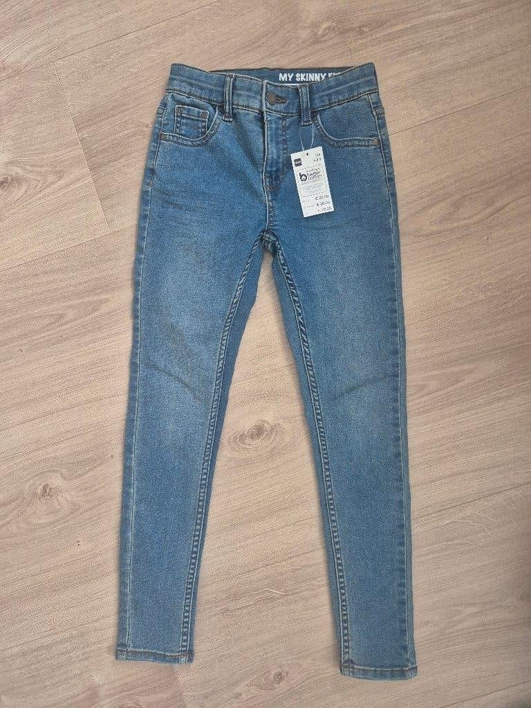 Skinny jeans Hema maat 128, Broek, Meisje, Nieuw, Ophalen of Verzenden