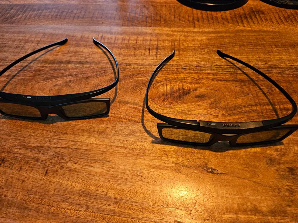 Samsung 3D brillen (2 stuks), Ophalen of Verzenden, Gebruikt, VR-bril, Overige platformen