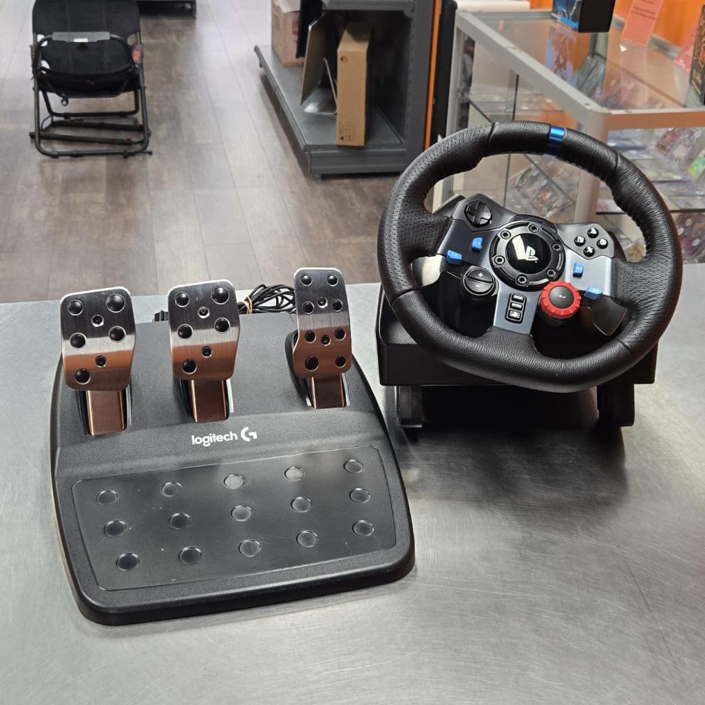 Logitech G29 Racing Wheel, Spelcomputers en Games, Games | Sony PlayStation 5, Zo goed als nieuw