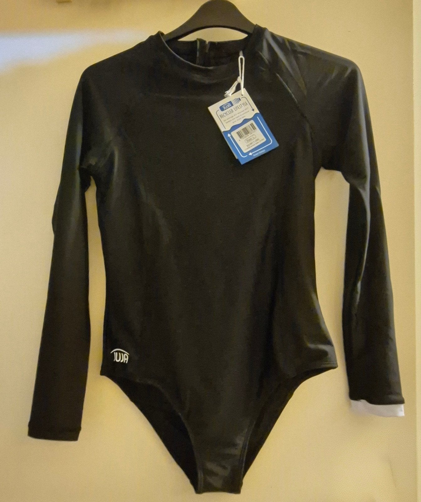 JUJA UV-werend zwempak met lange mouwen - Zwart, Kleding | Dames, Zwart, Badpak, Ophalen of Verzenden, JUJA