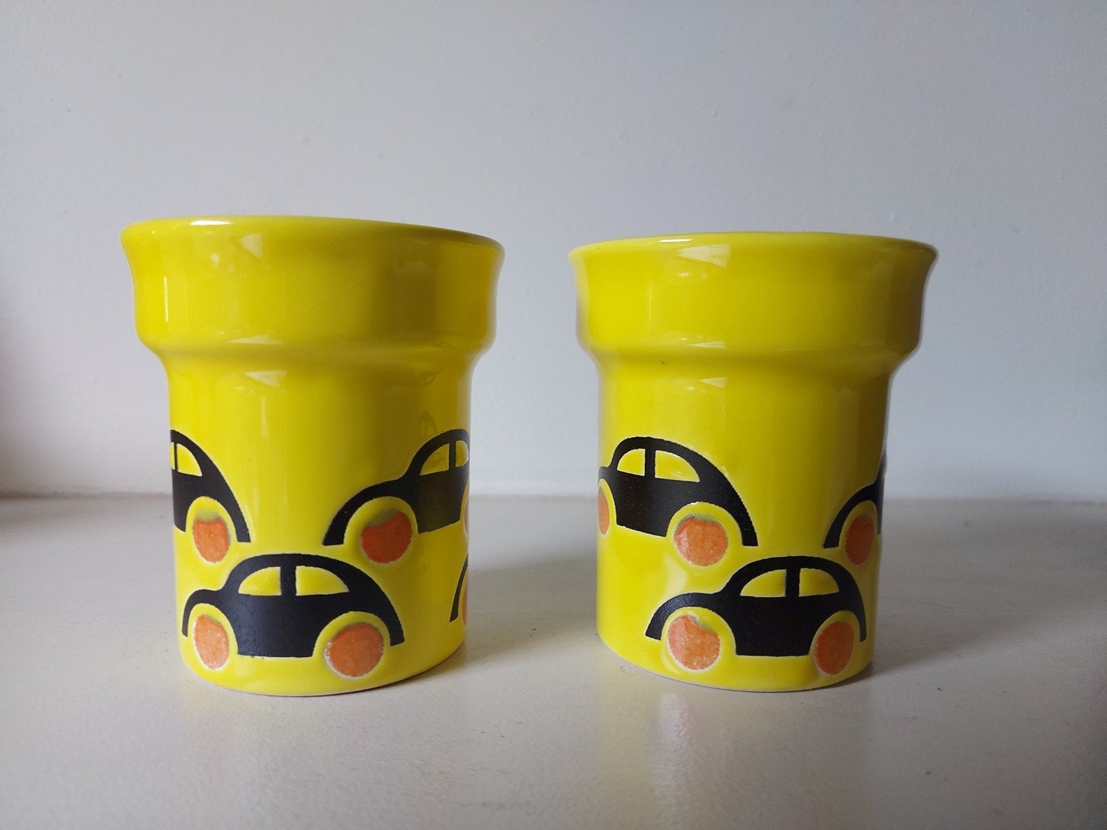 2 Waechtersbach West-Germany bekers geel auto 70s 80s, Huis en Inrichting, Keuken | Servies, Overige typen, Ophalen of Verzenden