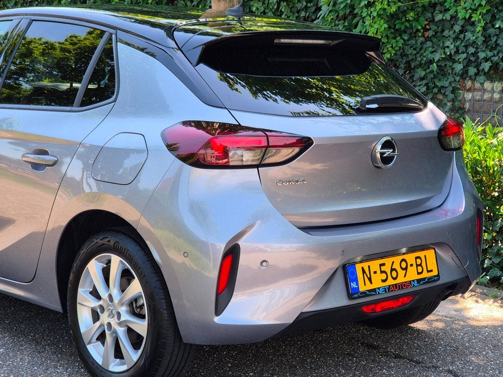Opel Corsa 1.2 Edition 2e EIG Facelift CarPlay Zwart dak ZEE, Voorwielaandrijving, 101 pk, Gebruikt, Origineel Nederlands
