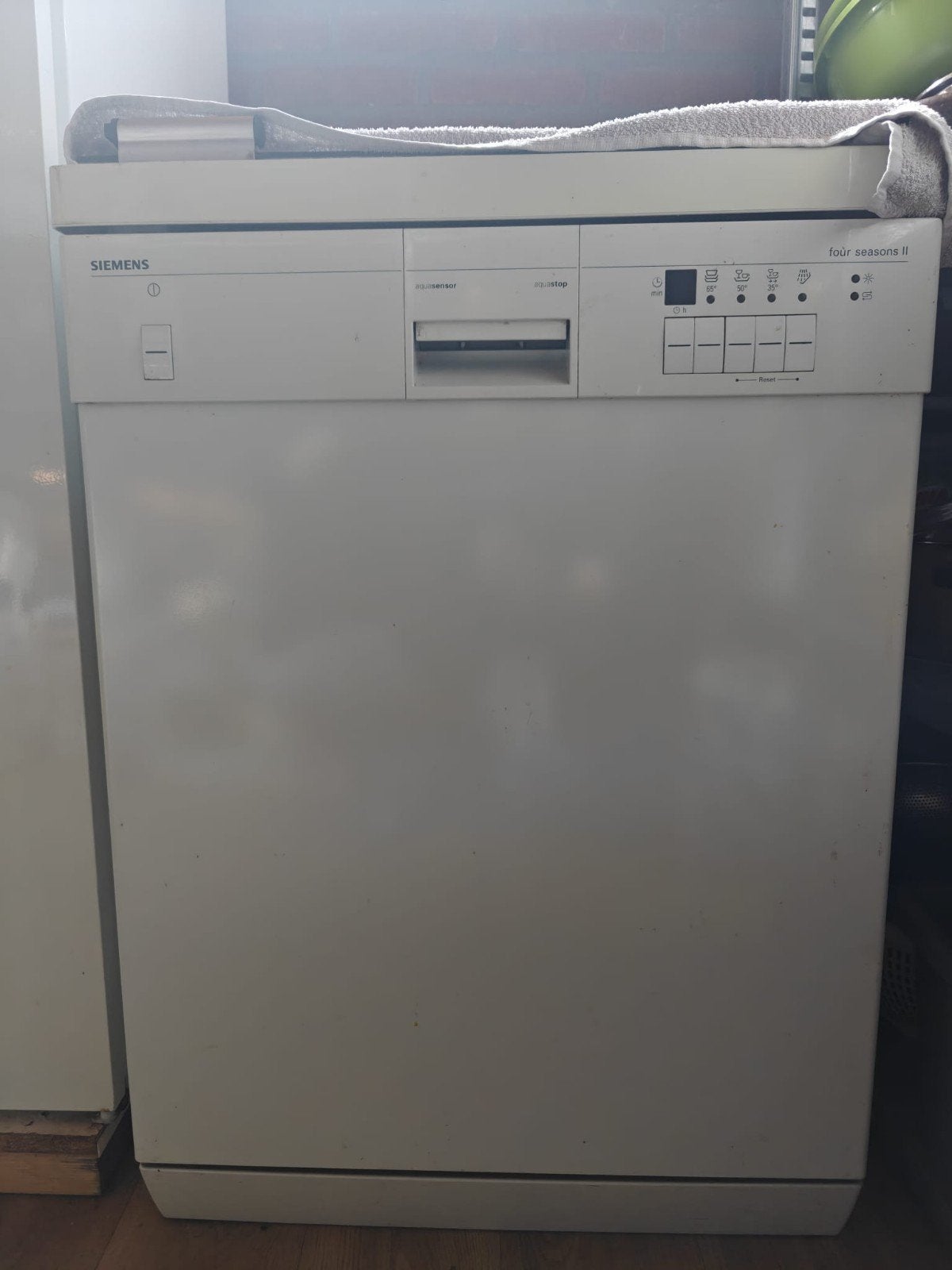SIEMENS vaatwasser in goede staat, Witgoed en Apparatuur, Ophalen, Minder dan 85 cm, 60 cm of meer, Zo goed als nieuw