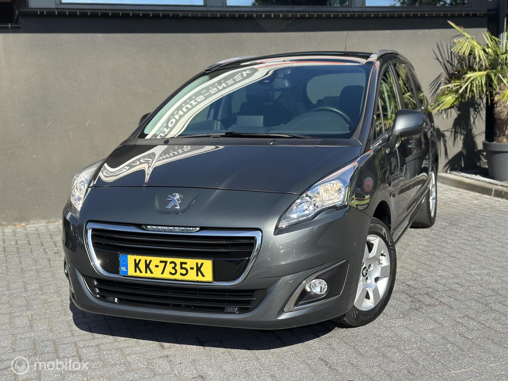Peugeot 5008 1.2 PureTech Style 7p. | Pano |Camera |Trekhaak, Auto's, Voorwielaandrijving, Gebruikt, Euro 6, 1199 cc