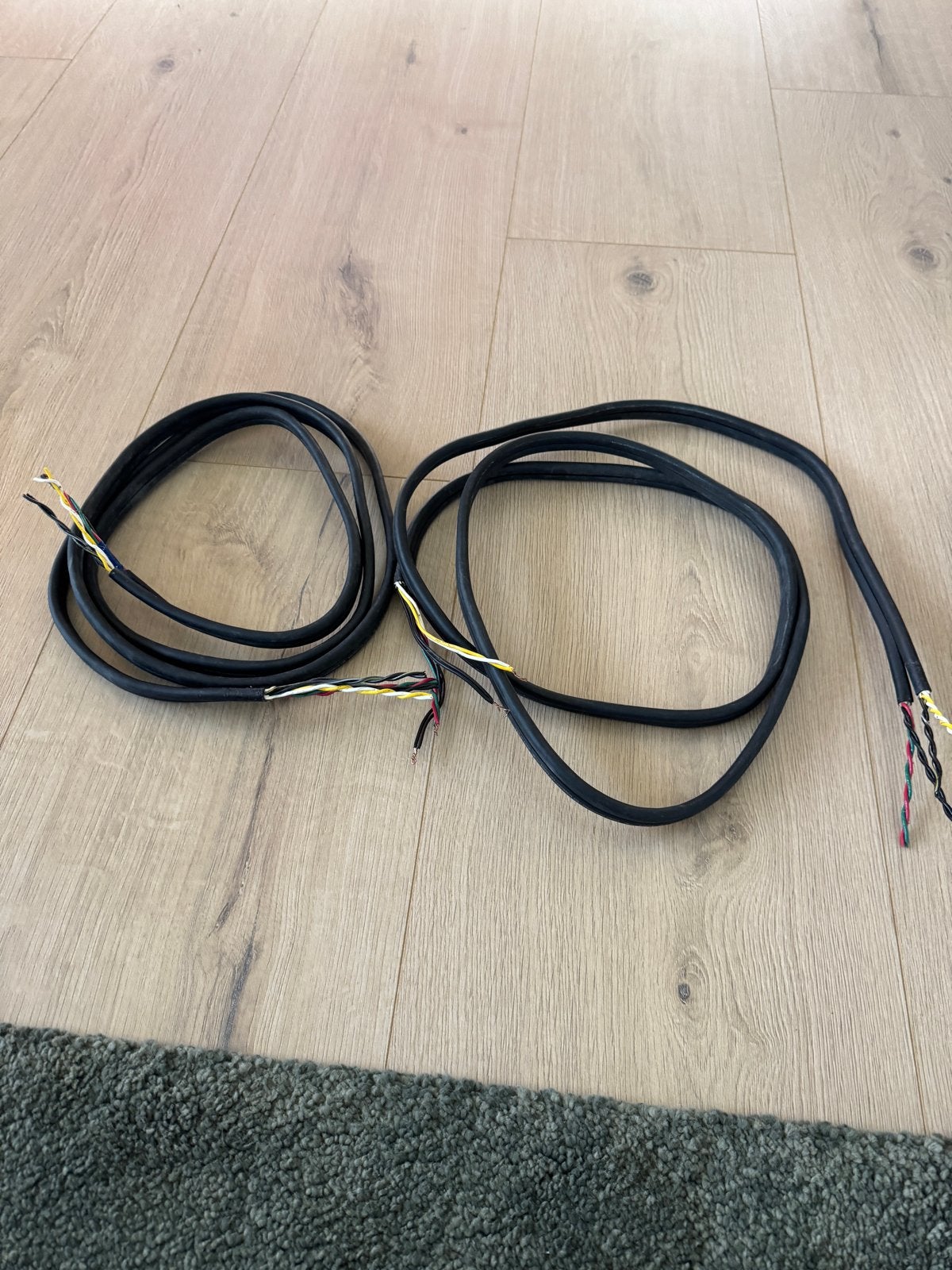 Audioquest Slate Luidsprekerkabel 2x2.5 meter, Ophalen of Verzenden, Gebruikt, 2 tot 5 meter, Luidsprekerkabel