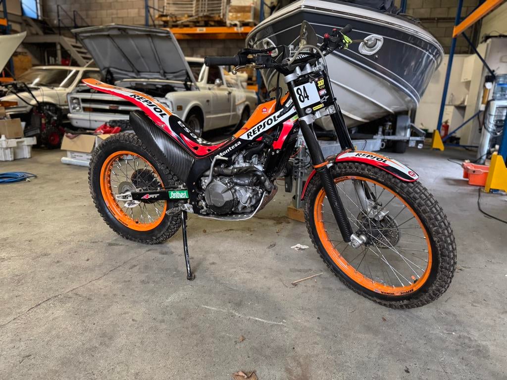 Montesa Honda Repsol 250 bouwjaar 2012 maar als nieuw, Fietsen en Brommers, Ophalen, Zo goed als nieuw, Honda