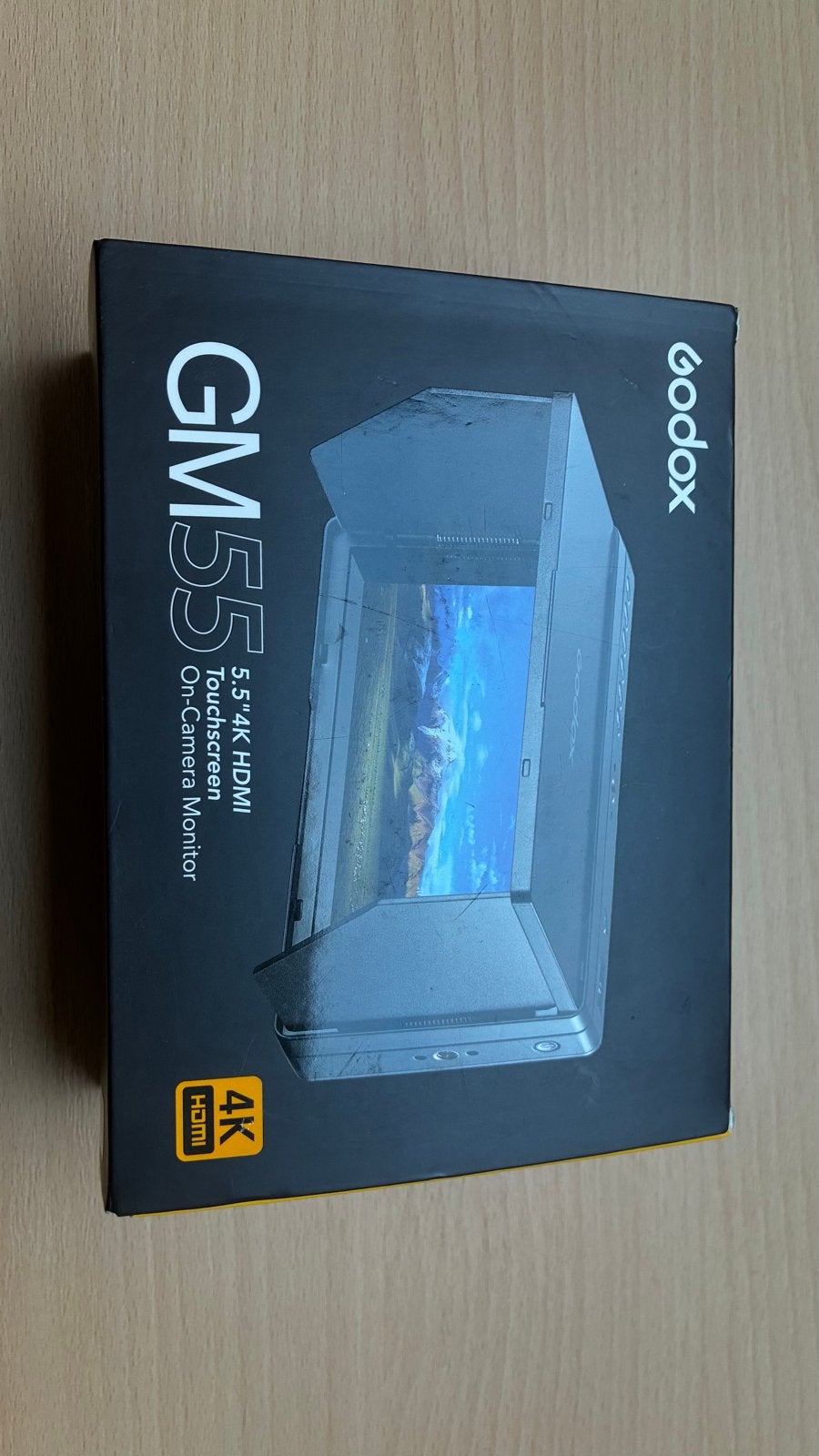Godox GM55 5.5" 4K HDMI Touchscreen On-Camera Monitor