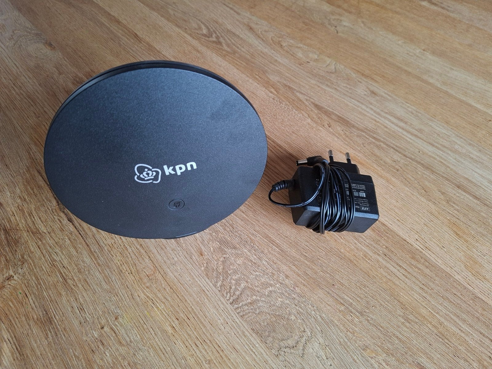 KPN wifi versterker met adapter, Ophalen of Verzenden, Zo goed als nieuw