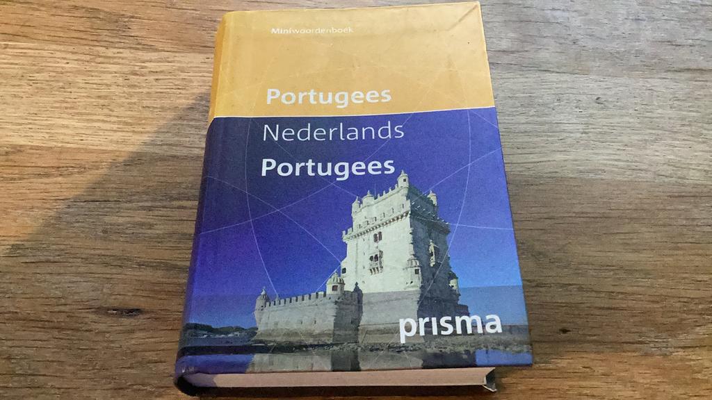 Prisma miniwoordenboek Portugees-Nederlands Nederlands-portu, Gelezen, Prisma of Spectrum, Ophalen of Verzenden, Overige talen