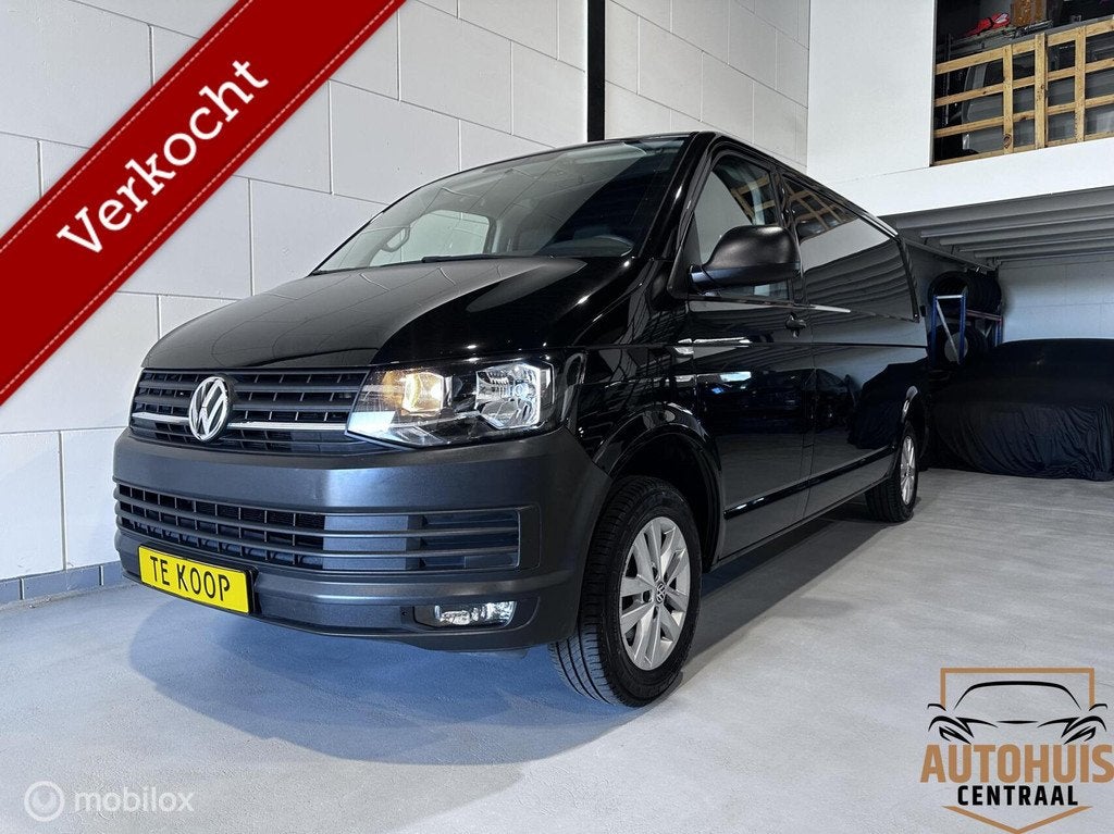 Volkswagen Transporter 2.0 TDI L2H1 Trendline*Airco*Trekhaak, Voorwielaandrijving, Stof, Gebruikt, 4 cilinders