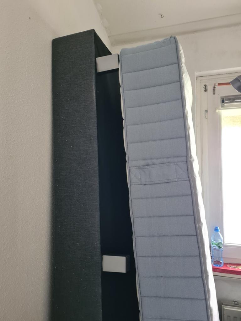 Boxspring 2x 80cm breed met matrassen ikea., Huis en Inrichting, Ophalen, Gebruikt